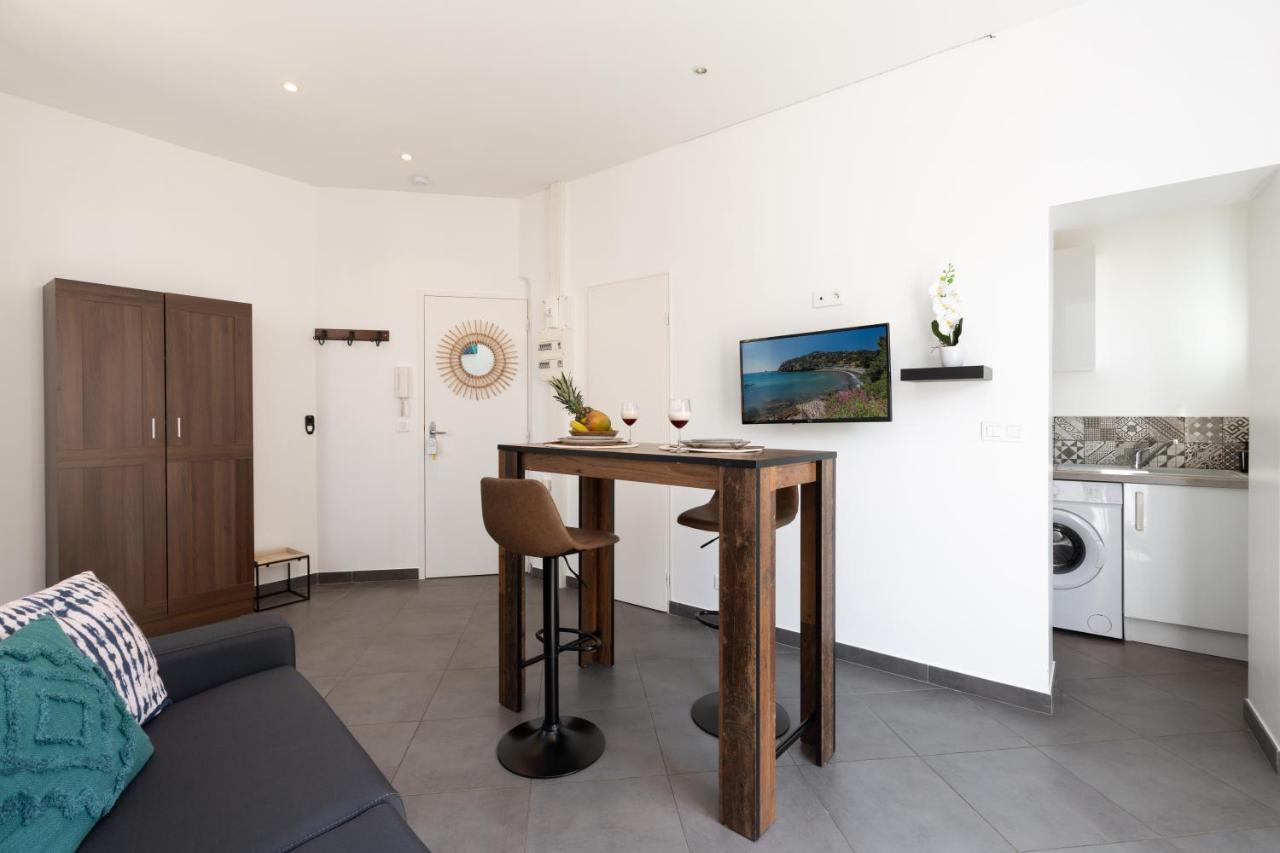 Little Phuket - Mourillon - Host Apartment ตูลง ภายนอก รูปภาพ